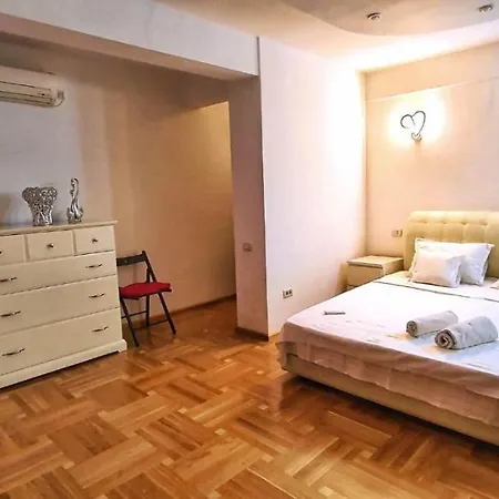 Grand Central Accomodation Doamnei2 Bucarest Exterior foto